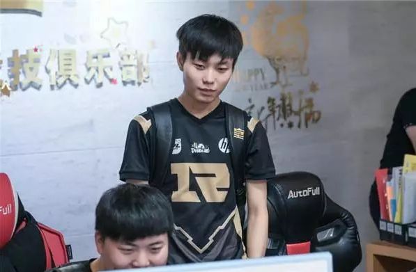 是与众不同 是与众不同