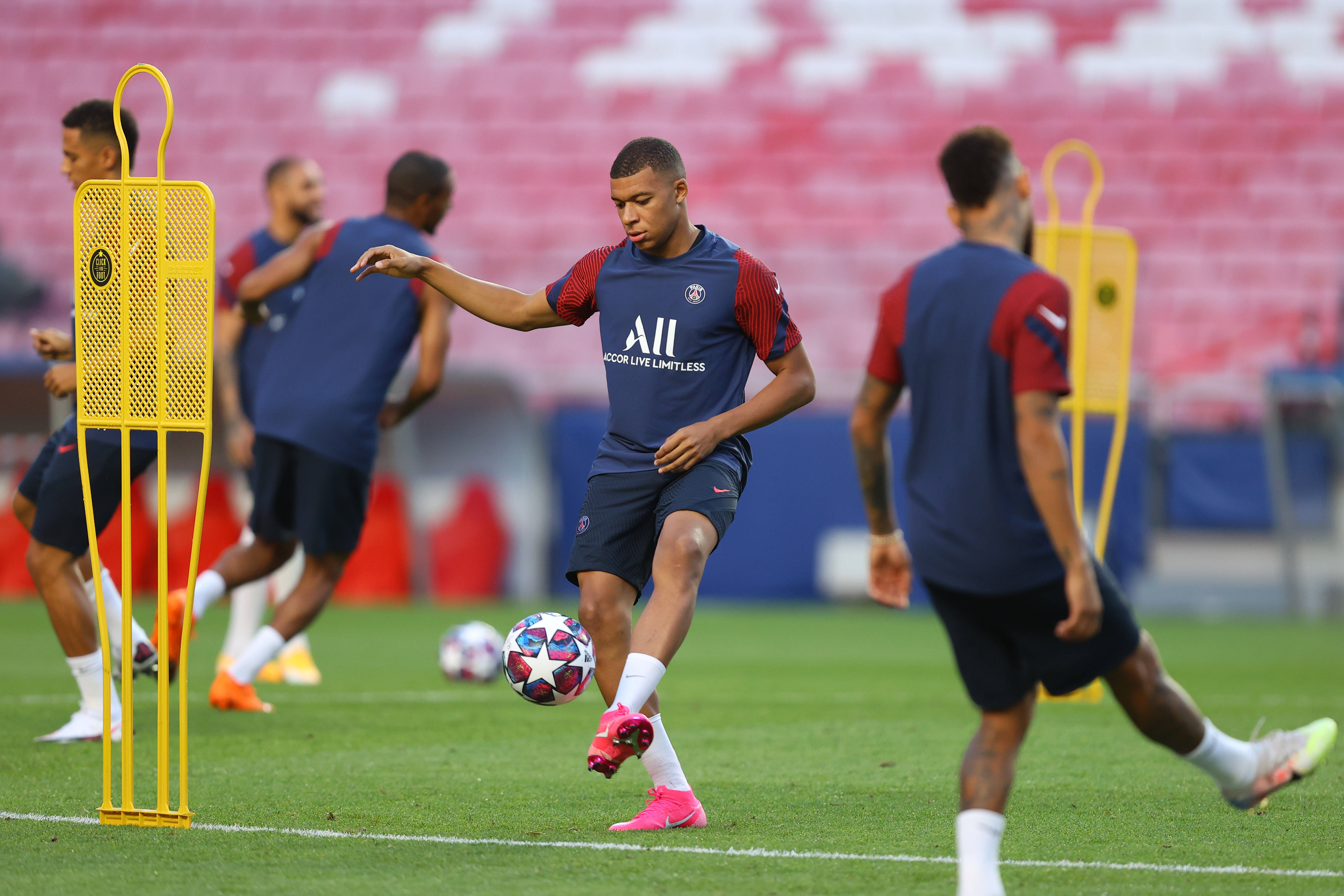 和跌宕起伏 和跌宕起伏