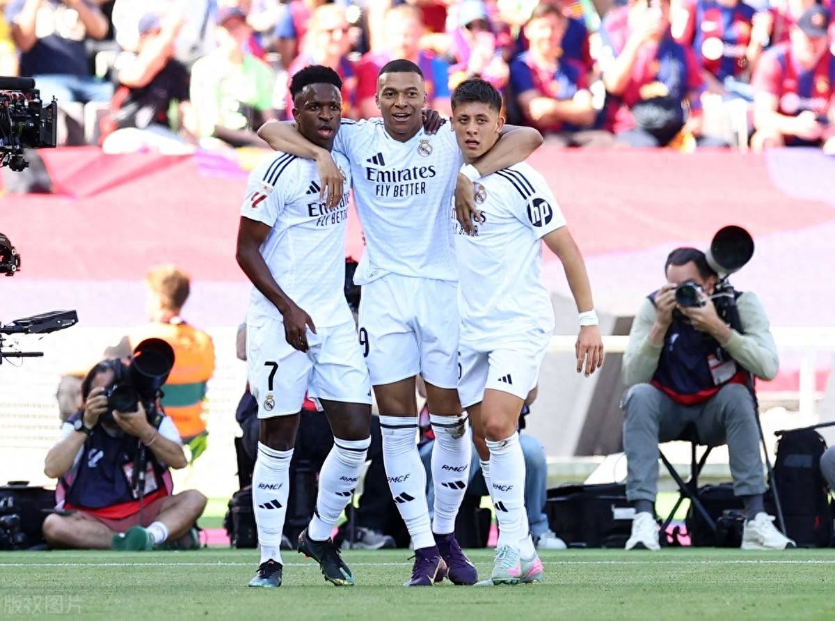 每场比赛都 每场比赛都