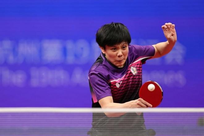 通过出售埃 通过出售埃